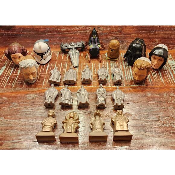 Vintage Star Wars Toys collectible lot Kelloggs Rubiks Mini figures and more - Picture 1 of 16